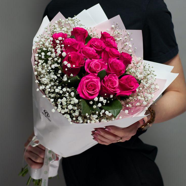 Enchanted Twilight: Dreamy Petal Elegance